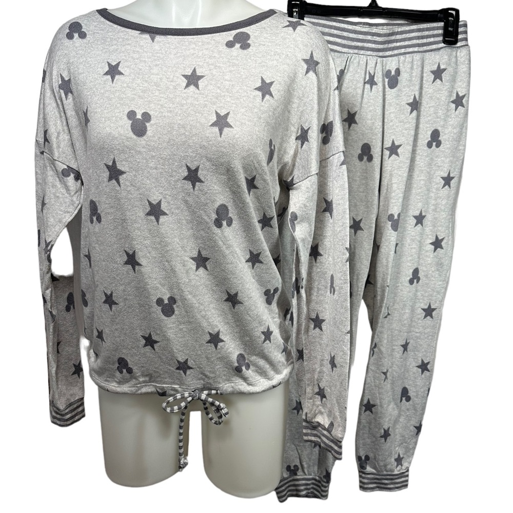 Disney Ladies Small 2 Piece Cozy Lounge Pants Pajama Set Stars Mickey Costo Grey